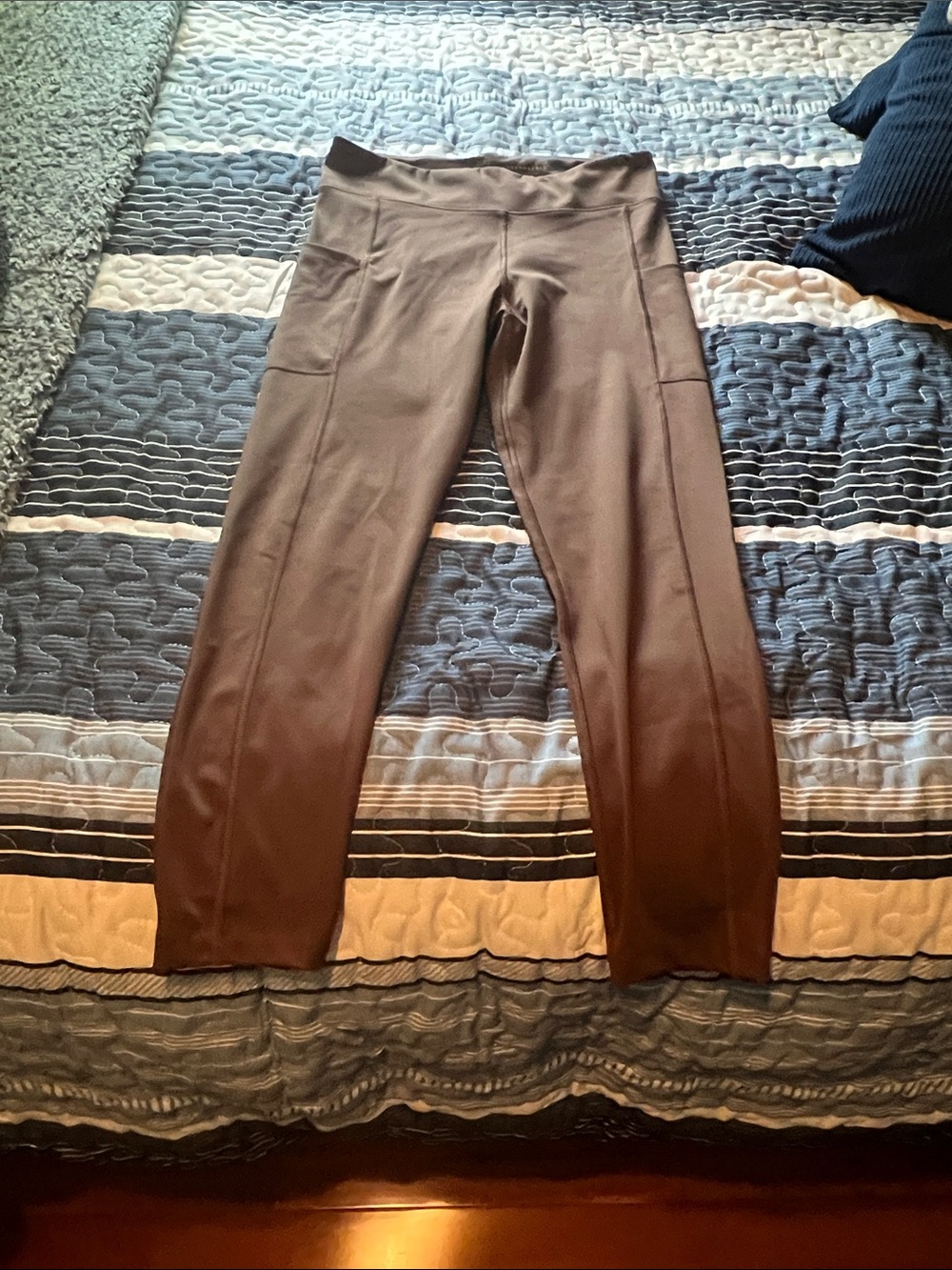 NWOT Aeropostale leggings